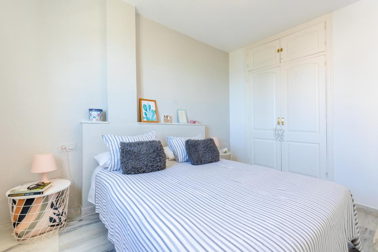Apartment Pueblo Quinta 贝纳尔马德纳 外观 照片